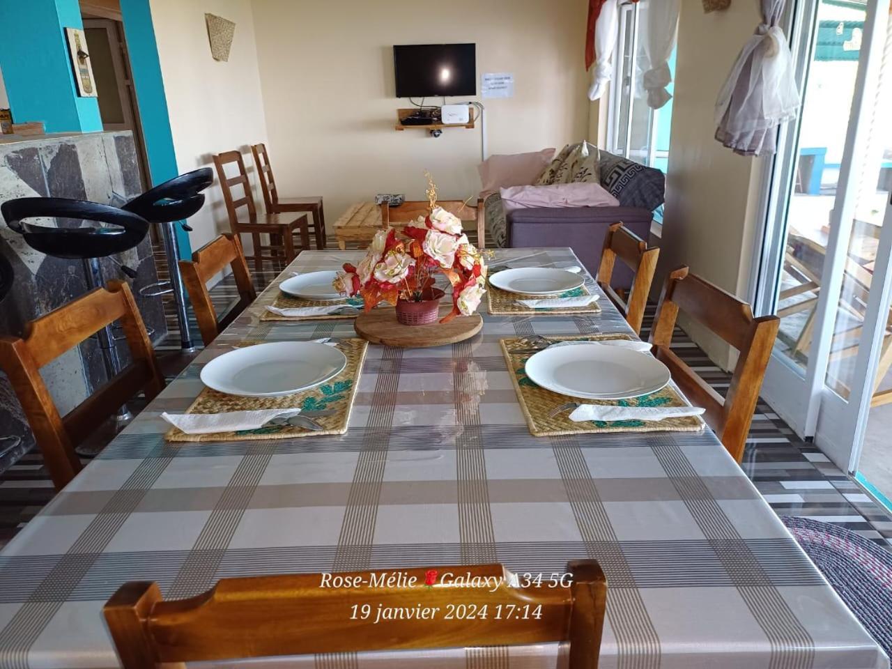 Chez Tonio Magic Ocean View Villa Port South East Eksteriør billede
